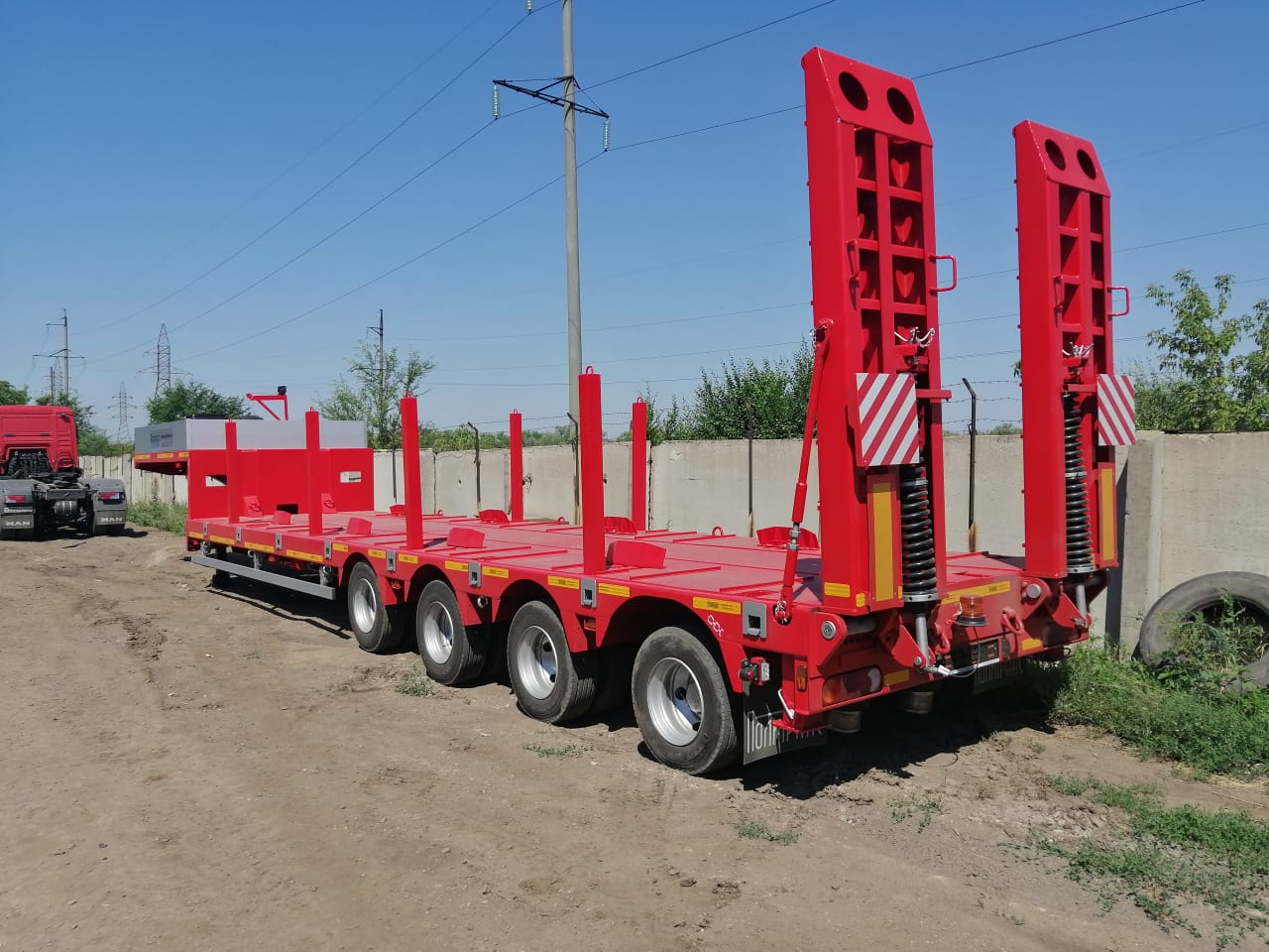  Новая техника грузовой тягач седельный SCANIA с полуприцепом-тяжеловозом Политранс 94184-010