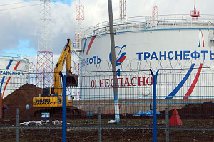 Участие в строительстве 8-ми резервуаров хранения нефти объемом  20 000 м3 на одной из ЛПДС АО "Транснефть-Приволга" в 2015 году